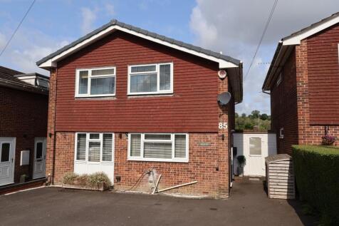SOUTH ROAD, HORNDEAN 4 bed detached house for sale