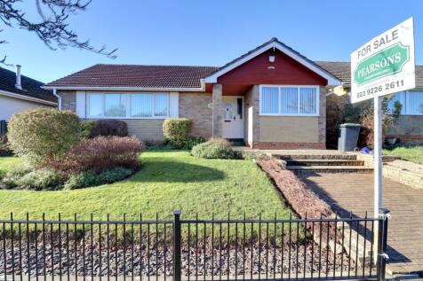 CELANDINE AVENUE, WATERLOOVILLE 3 bed detached bungalow for sale