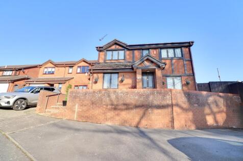 NURSERY GARDENS, LOVEDEAN 2 bed flat for sale