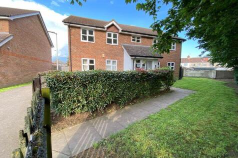 Palliser Drive, Rainham, Greater... 2 bed flat for sale