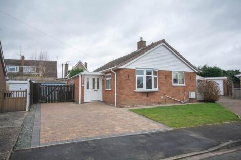 Capulet Close, Woodlands Estate... 2 bed detached bungalow for sale