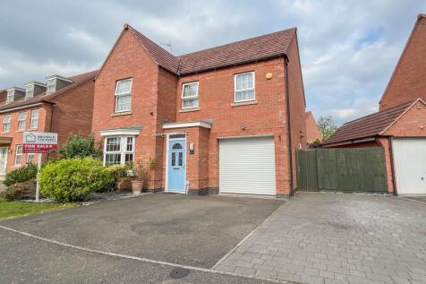 Langlands Place, Coton Park, Rugby, CV23 4 bed detached house for sale