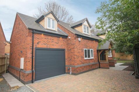 Newbold Road, Newbold Upon Avon... 5 bed detached house for sale
