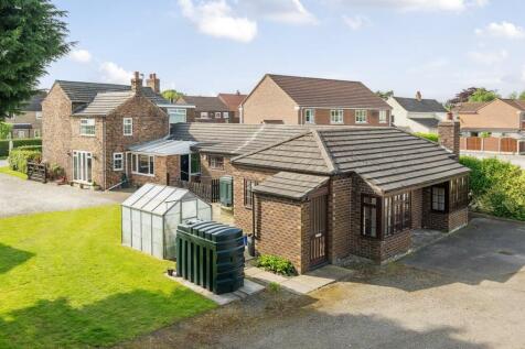York Road, Cliffe, Selby 3 bed farm house for sale