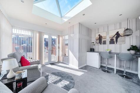 Denison Road, Selby 2 bed terraced house for sale