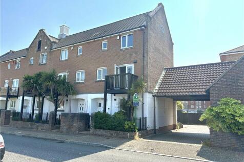 Key West, Eastbourne, East Sussex 3 bed semi