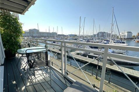 Malden Reach, Phoenix Drive... 2 bed apartment for sale