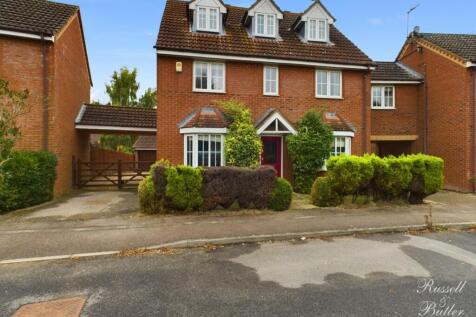 Sandstone Close, Calvert Green 5 bed link detached house for sale