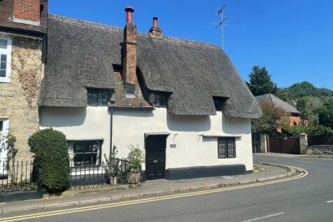 2 bedroom cottage for sale