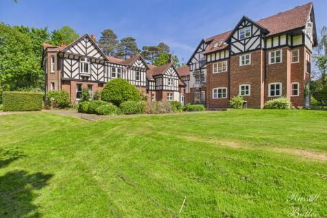 Seven Gables, Buckingham Road, Winslow 1 bed ground floor flat for sale