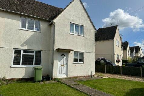 Springfield Road, Cirencester... 4 bed end of terrace house for sale