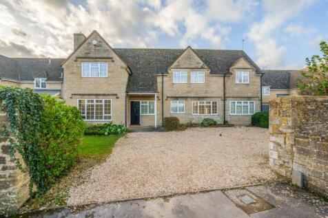 The Pheasantry, Down Ampney... 4 bed detached house for sale