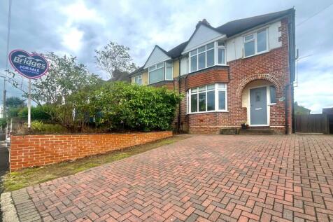 4 bedroom semi-detached house for sale