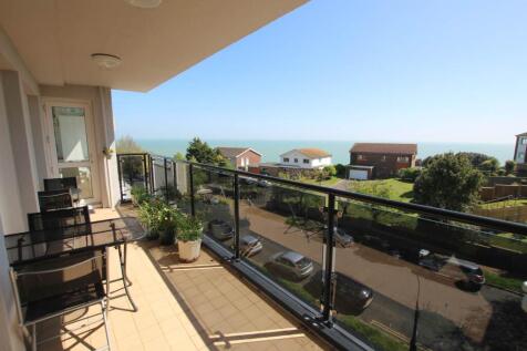 St Johns Road, Eastbourne, BN20 7HU 3 bed flat for sale