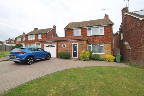 Branston Road, Eastbourne, BN22 0AL 4 bed detached house for sale