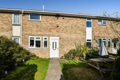 Edrich Square, Andover 3 bed house for sale