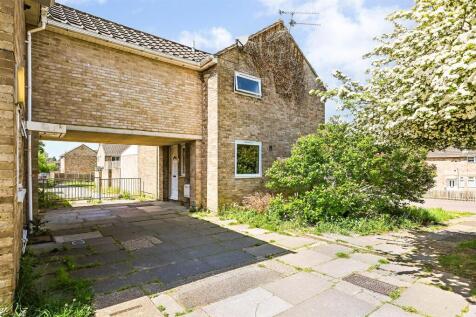Woolley Square, Andover 4 bed house for sale