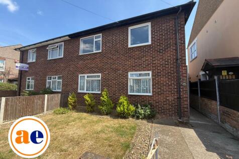 Brook Street, Erith DA8 2 bed maisonette for sale