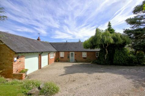 Ashby Road, Ticknall 3 bed barn conversion for sale