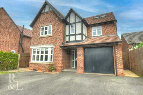 5 bedroom detached house for sale