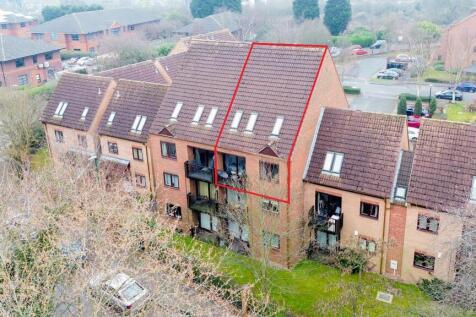 2 bedroom duplex for sale