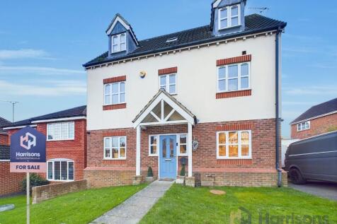 Amber Rise, Sittingbourne, Kent, ME10... 4 bed detached house for sale