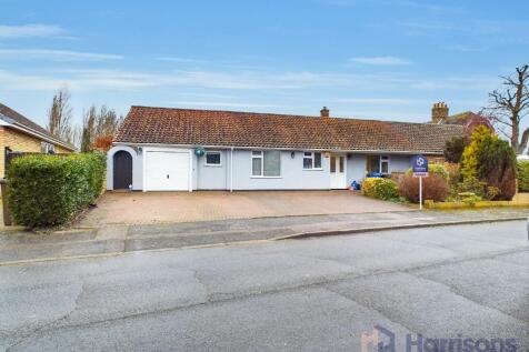 Coppins Lane, Borden, Sittingbourne... 4 bed bungalow for sale