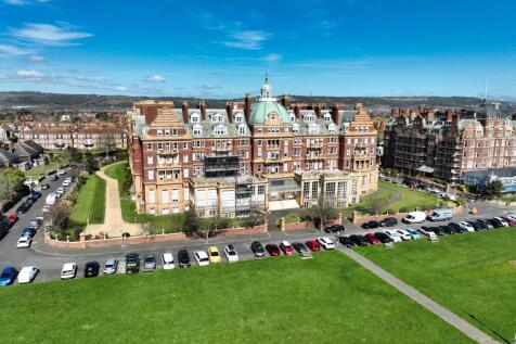 The Leas, Folkestone, CT20 2 bed flat for sale
