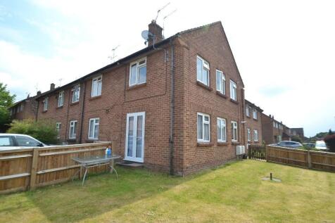 1 bedroom ground floor maisonette for sale