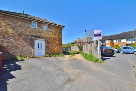 Crayle Street, Slough, Slough 2 bed link detached house for sale
