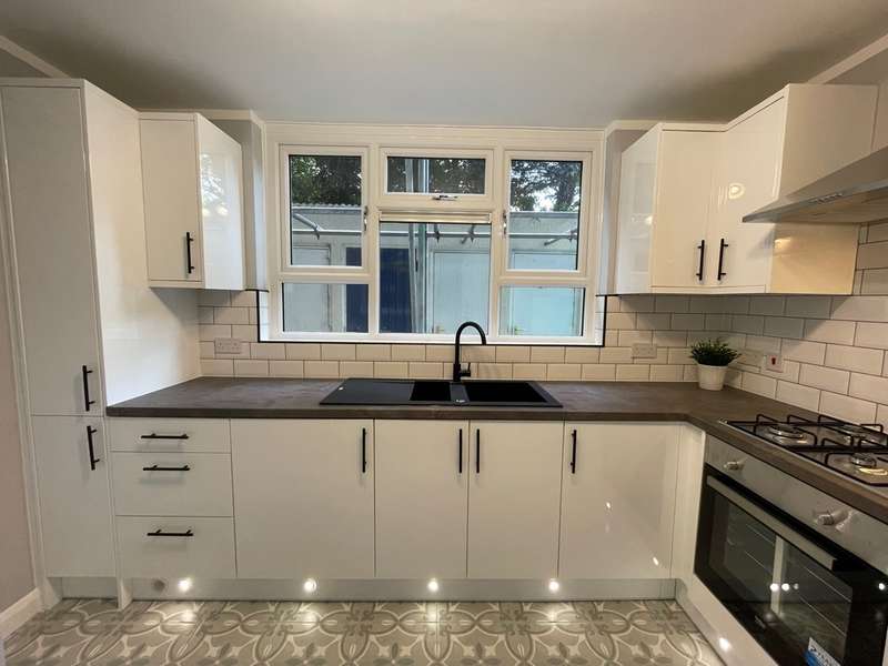 2 Bedroom Flat