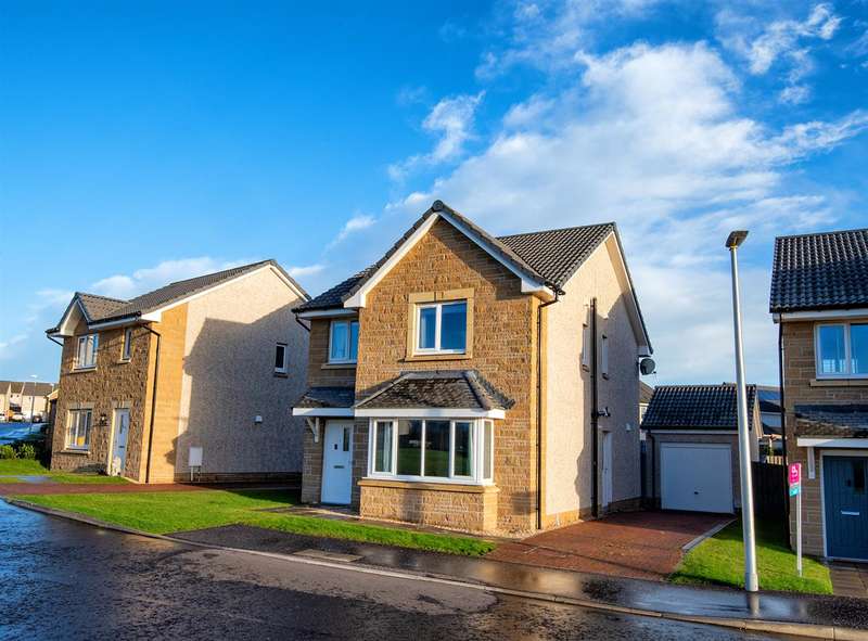 4 Bedroom Detached House