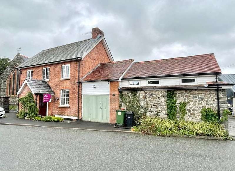 4 Bedroom Detached House