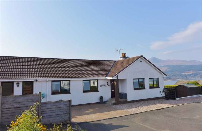 5 Bedroom Cottage House