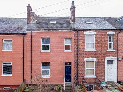 5 Bedroom Terraced House