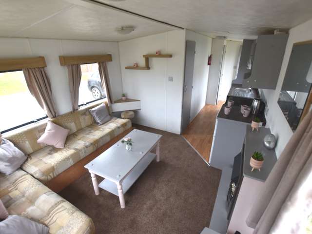 2 Bedroom Caravan Mobile Home